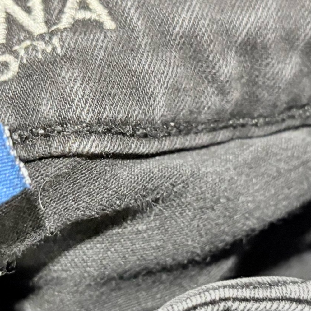 Arizona Jean Company High Rise Black Distressed Jeans - Picture 9 of 9